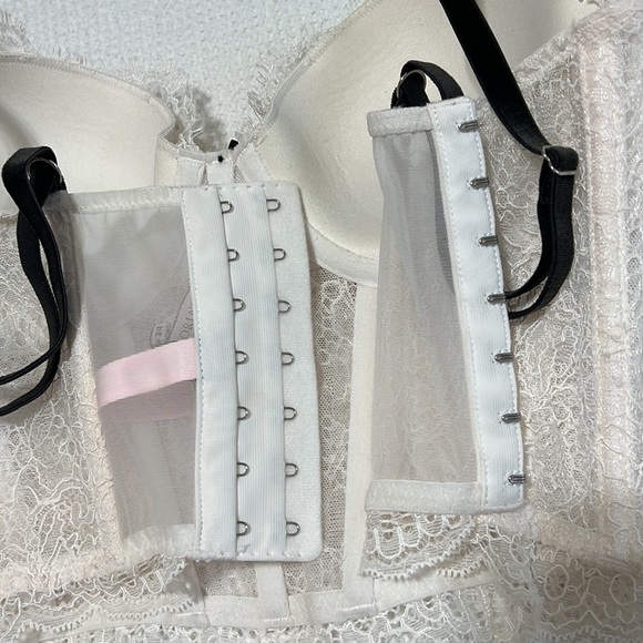 Victoria’s Secret Dream Angel White Lace Velvet Strap Demi Bra Corset - Picture 5 of 7